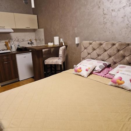 Apartman Studio Diamond Subotica Exterior foto
