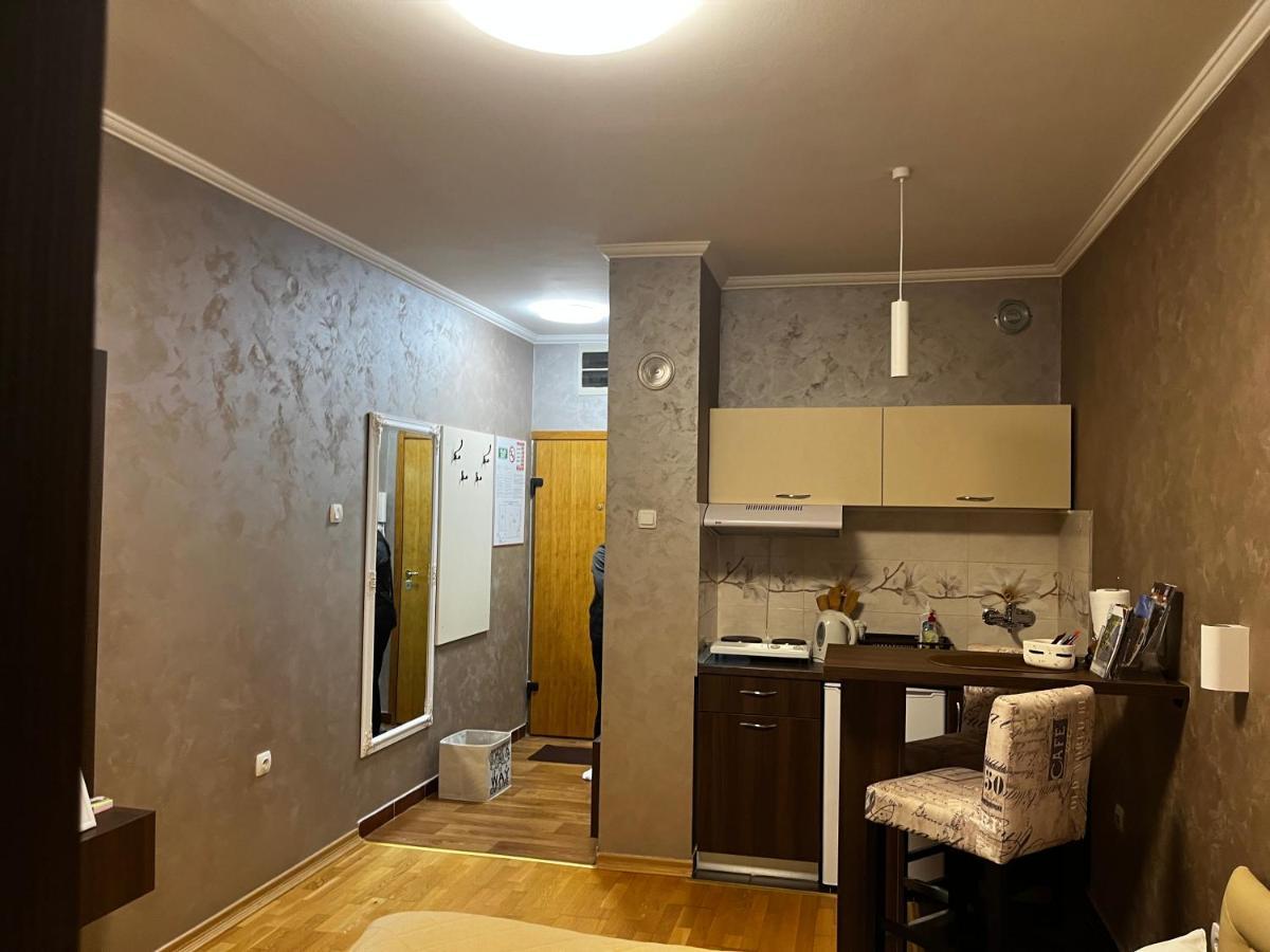 Apartman Studio Diamond Subotica Exterior foto