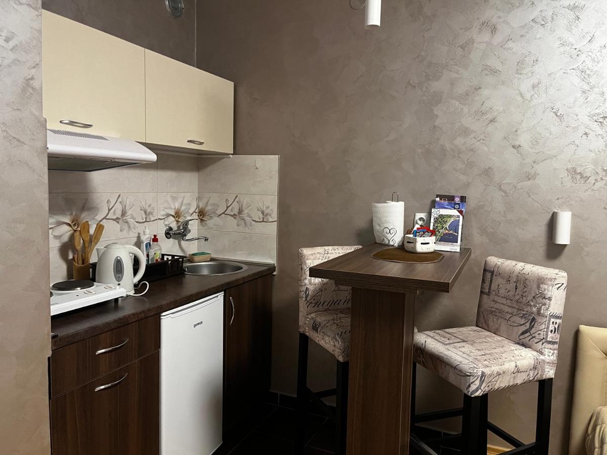 Apartman Studio Diamond Subotica Exterior foto